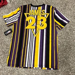 LeBron James Lakers Limited edition Jersey Shirt M